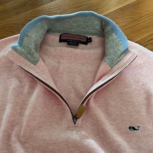 Light pink vineyard vines sweater